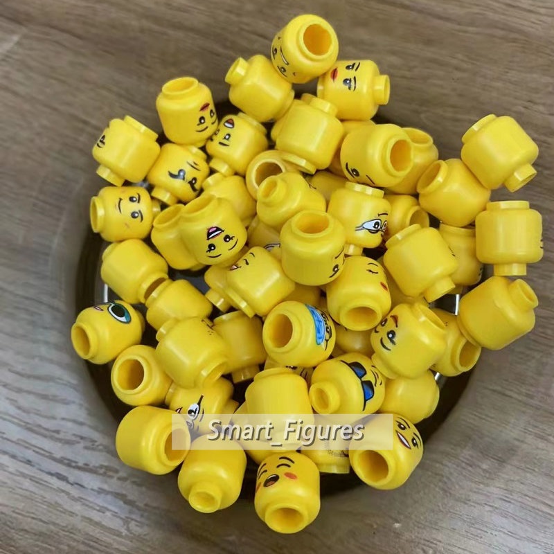 Moc Blok Bangunan Partikel Kecil Minifigure Aksesoris Wajah Tersenyum Menangis Wajah Memakai Topeng Emoji Koleksi DIY