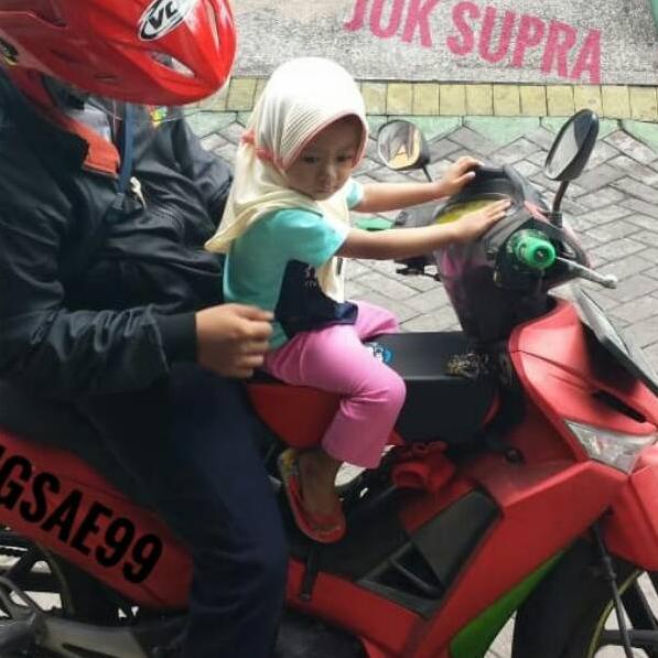 N32 BONCENGAN MOTOR ANAK SUPRA X 125 JOK TAMBAHAN TEMPAT DUDUK ANAK DI MOTOR NMAX ANAK PROMO SPESIAL