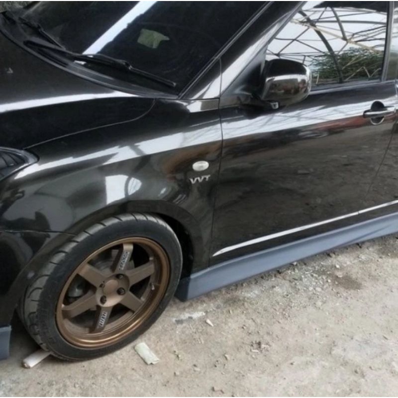 bodykit samping suzuki swift lama GT2 fiber mentah