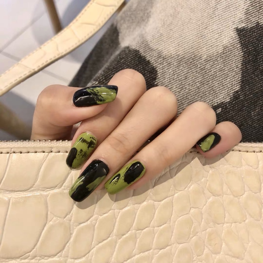 Green Color Halloween Design Fake Nails 8705