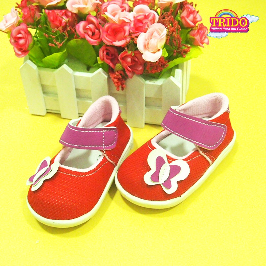 Sepatu bayi bunyi anak perempuan usia 1-3 tahun / sepatu bayi murah / sepatu anak bunyi