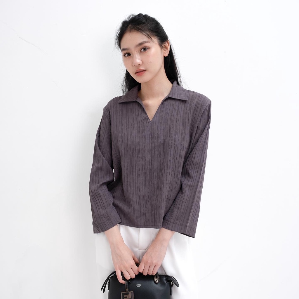 Beige Studio - Agatha Top / Blouse Lengan Panjang Wanita