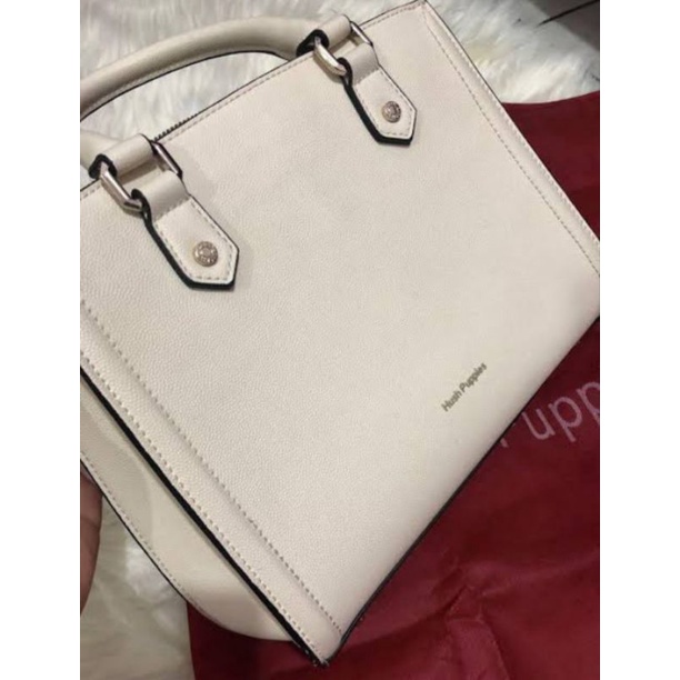 preloved tas hush puppies sheila top handle Large