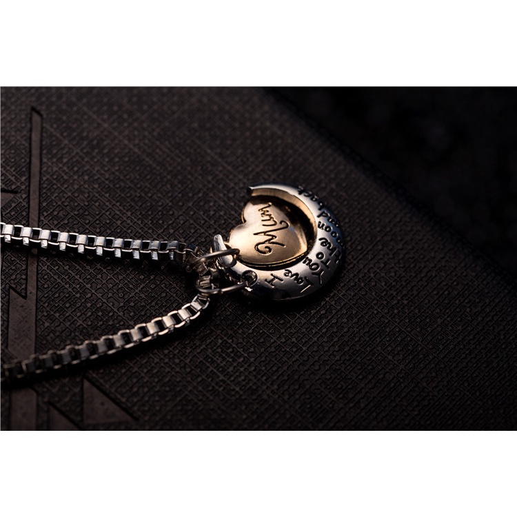 Love you, go to the moon and back. | Kalung Dengan Liontin I Love You Mother Bahan Stainless steel Untuk Pria Dan Wanita