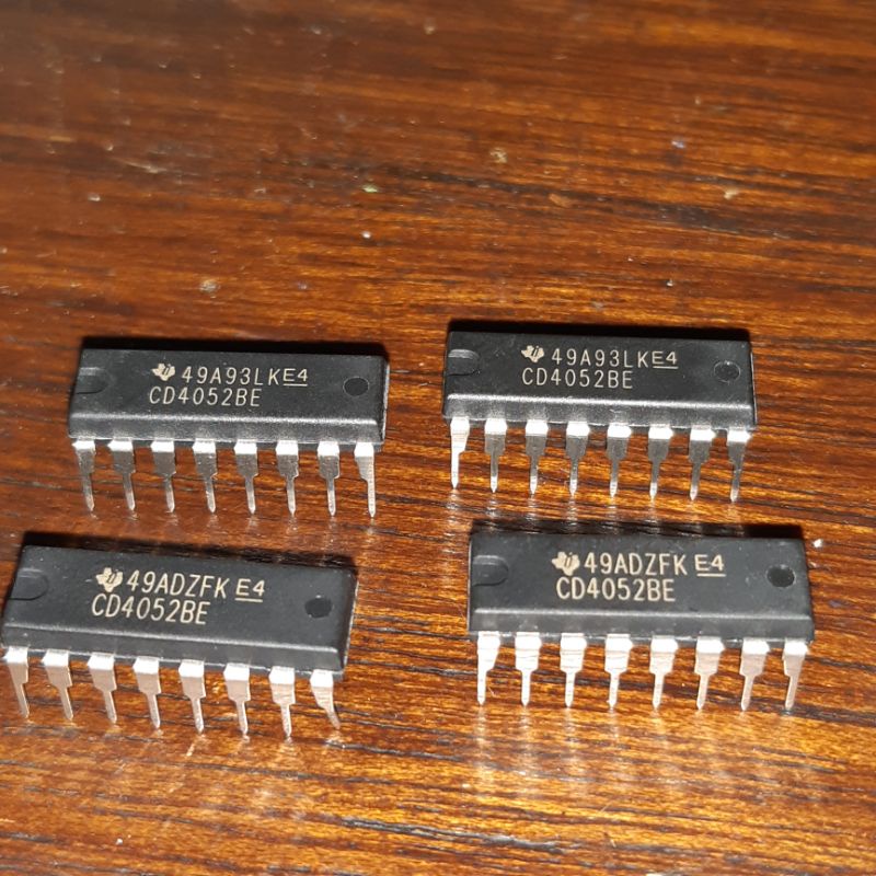 IC CD4052 cd4052