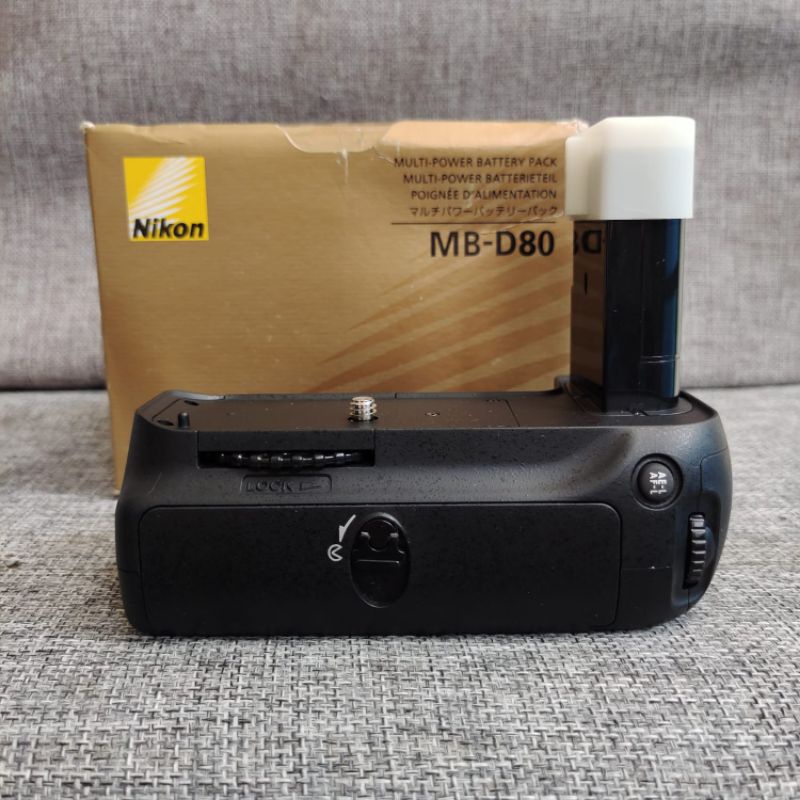 Battery Grip Nikon MB-D80 Vertical Baterai Grip For Nikon D80 D90