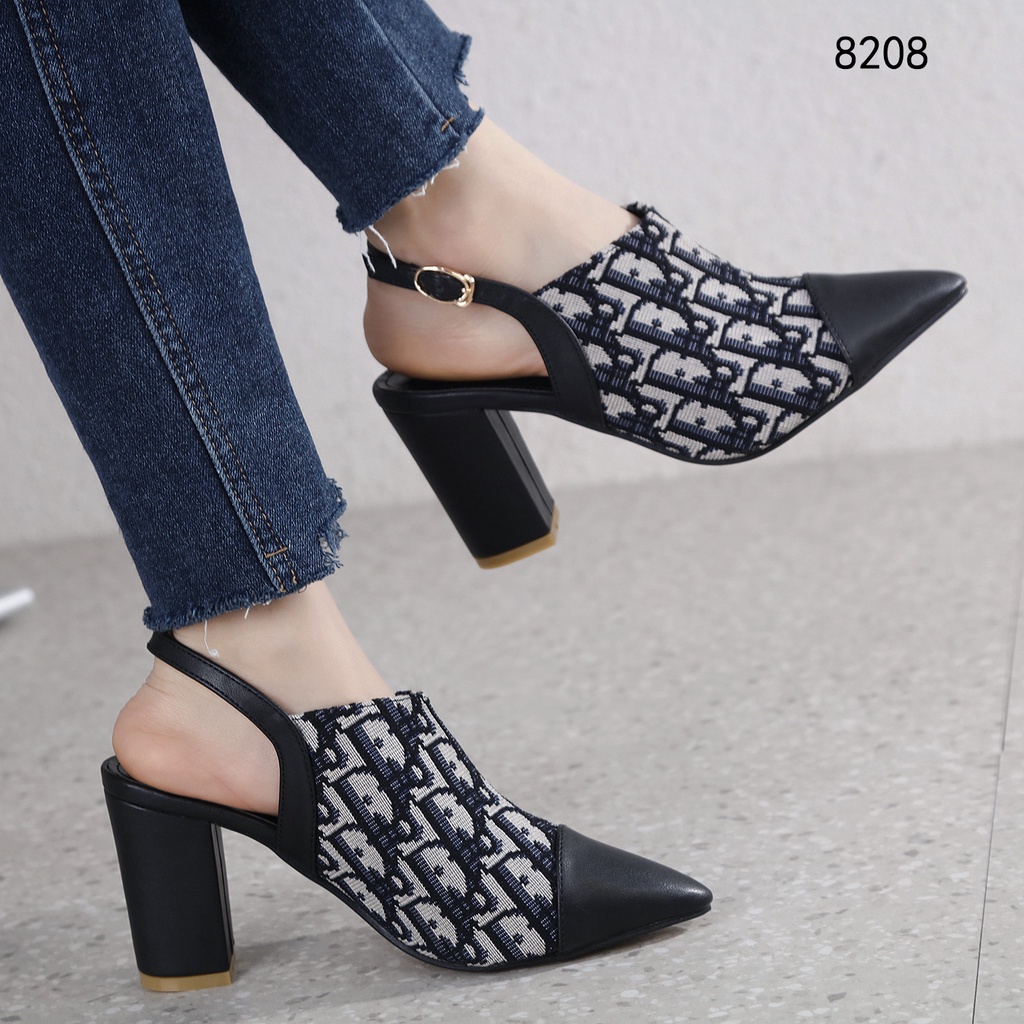 D Heels 8208