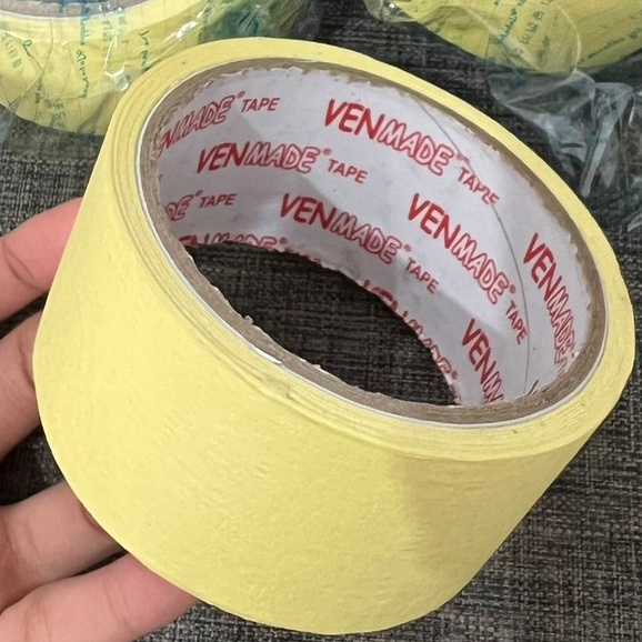 

LAKBAN KERTAS BESAR (48 MM x 10 METER ) / ROLL MERK VENMADE