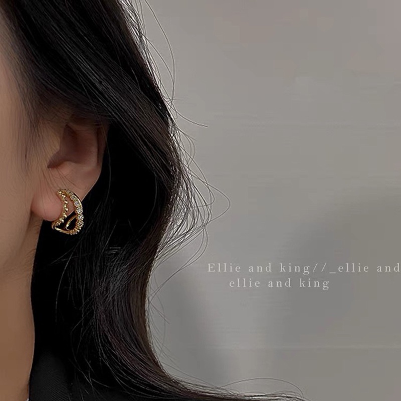 Ins Style Korea Dongdaemun Niche Anting Berkualitas Tinggi Anting Gaya Sederhana Keren Jarum Perak Anting Perempuan