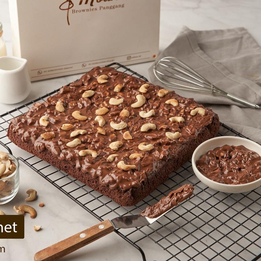 

☂ Mbun Brownies Panggang Ukr 22x22 | Brownies Panggang | Brownies Melted | Fudgy Brownies | Coklat | Keju | Makanan Ringan ➻