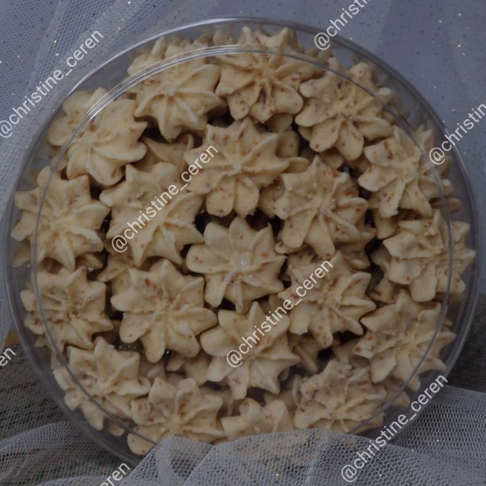 

Kue kering (Sagu keju wisman)