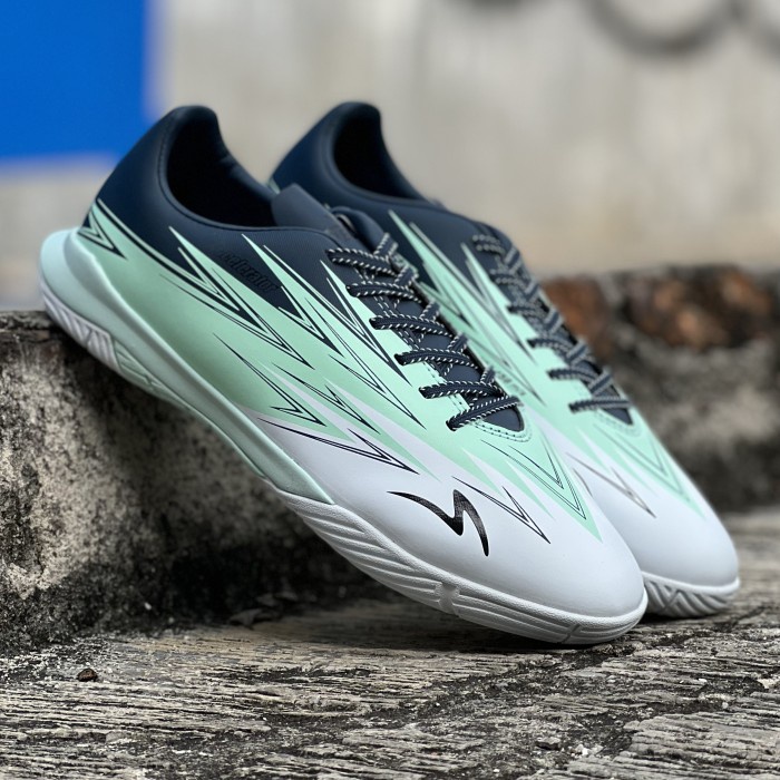 {MentariStore} sepatu futsal specs original Accelerator Lightspeed 3 IN White Tosca - 39 Diskon
