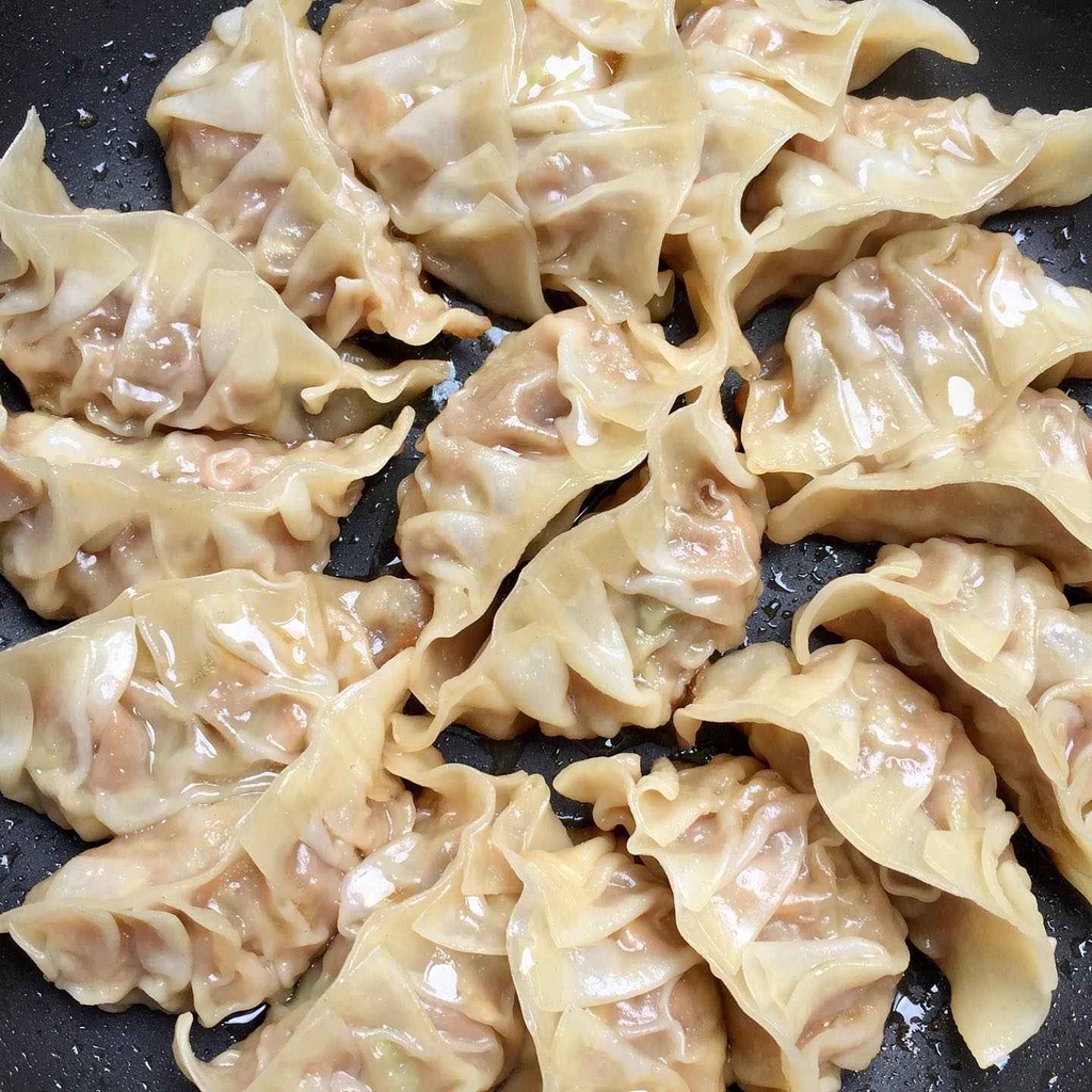 

Dimsum Gyoza Ayam isi 30pcs (Free Saus)