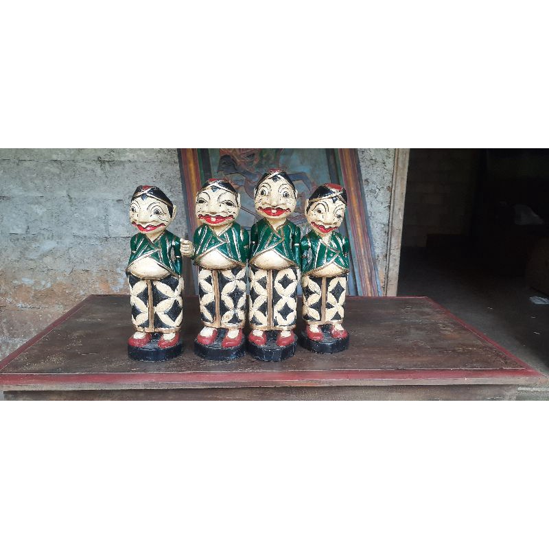 patung punokawan 35cm