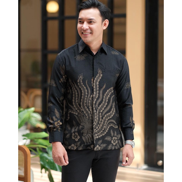 GALERI BATIK - PRODUK TERBARU BATIK PRIA LENGAN PANJANG SIZE M L XL OUTFIT BATIK KONDANGAN LAMARAN MODERN TERBARU 2023 KEMEJA PRIA CASUAL