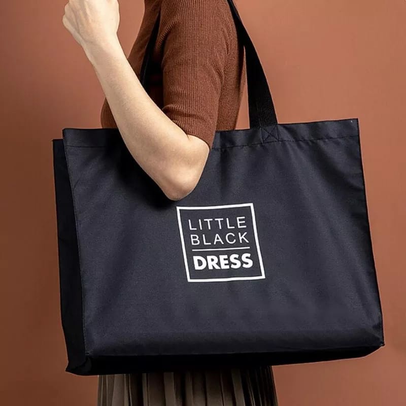 Totebag Little Black ukuran besar