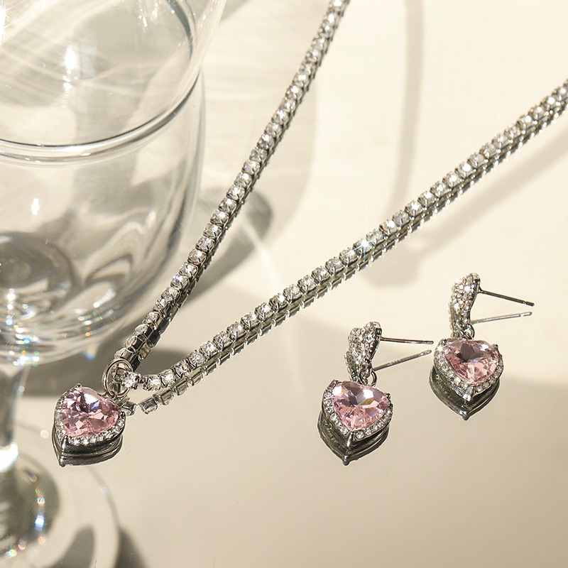 IFYOU Kalung Rantai Kristal Mengkilap Pink Zirconia Heart Pendent Necklaces Untuk Aksesoris Perhiasan Wanita