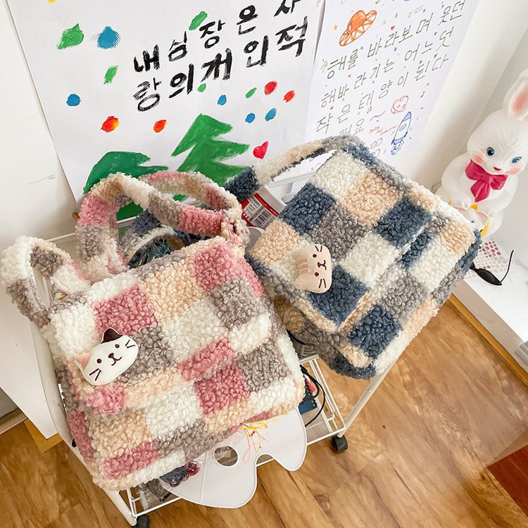 MITTENS Slingbag Bulu Tas Selempang Wanita Kekinian Korean Style