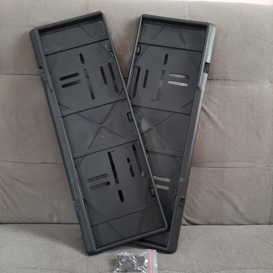 1set tatakan braket tempat dudukan plat nomor mobil depan belakang holder kap cover bracket nomer polisi nopol standar dealer kualitas tebal
