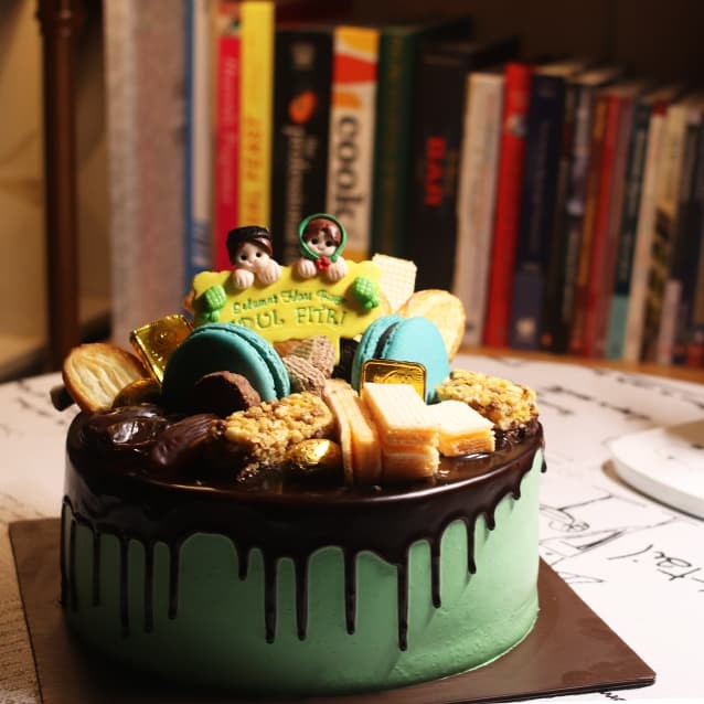 

Kue Coklat Lebaran / Parcel / Diameter 16 atau 20 cm - Diameter 16 cm