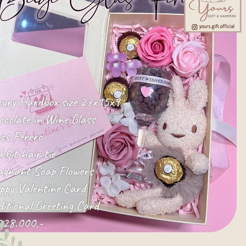 

Diskon |KG4|hadiah coklat valentine hampers kado gift coklat valentine wisuda