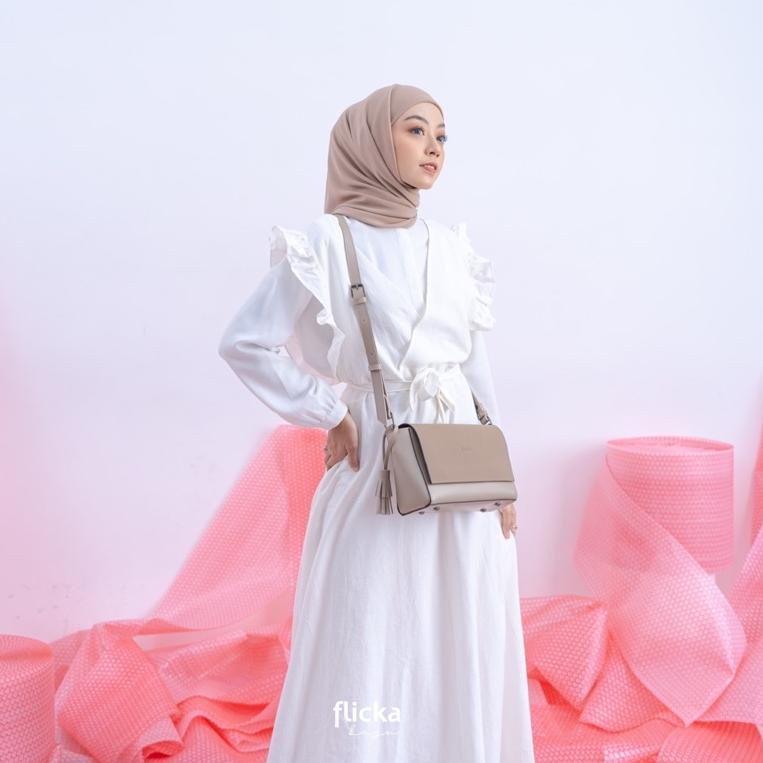 HARGA BERSAHABAT Flicka Sling Bag W 282 KHAKI