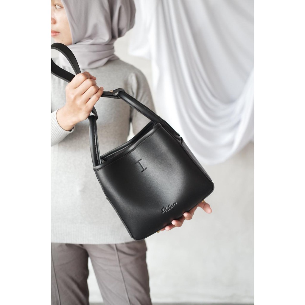 PRIOR Hana Shoulder Hand Sling Bag Tas Slempang Wanita Original Produk Berkualitas Elegan