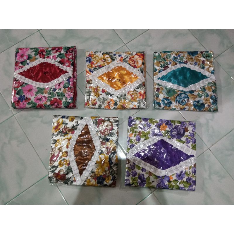 TAPLAK MEJA RUANG TAMU RUMBAI