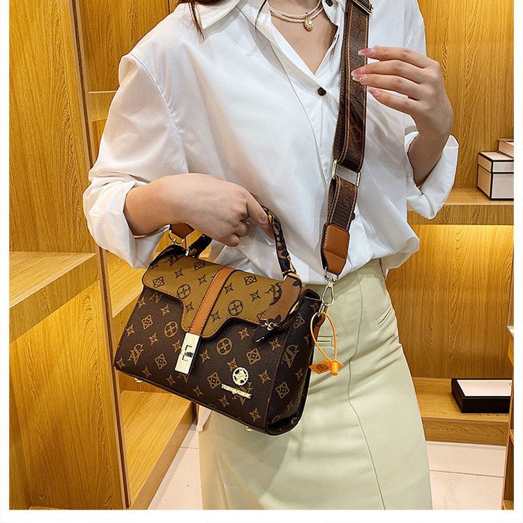 TASHAPPY EL 5731 Tas HANDBAG  Syal Motif Wanita Modis Talpan Strap Kekinian model korea supplier tas import GT1994 CR7901 LT2185 JT042 BQ3571