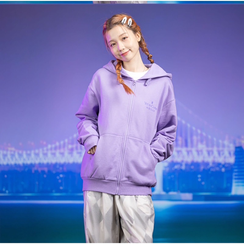 Hoodie yet to come in busan Size M  Original 1000% NEW