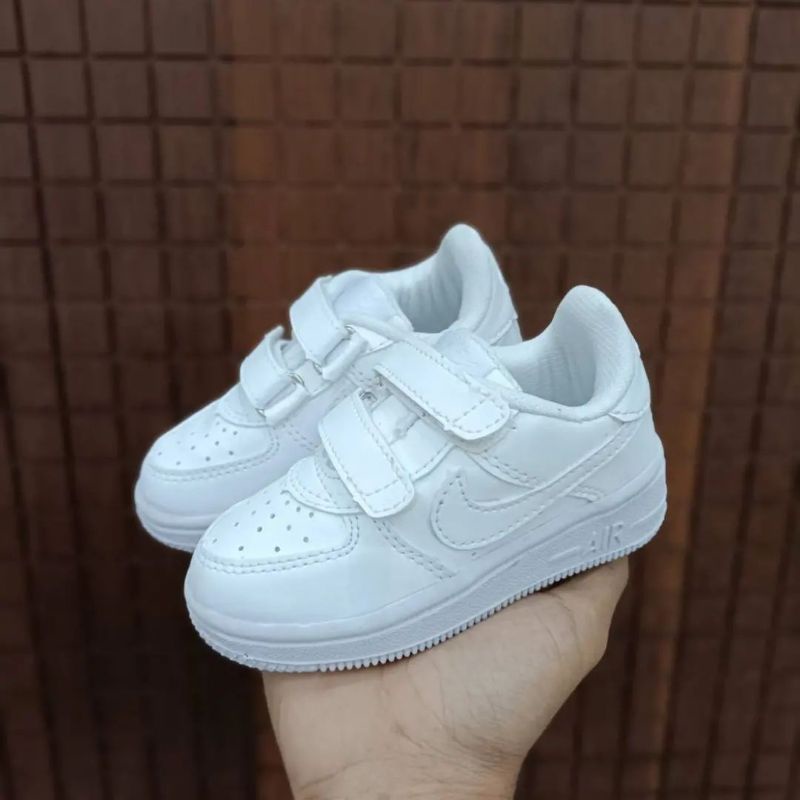 Sepatu Anak Nike Air Force 1