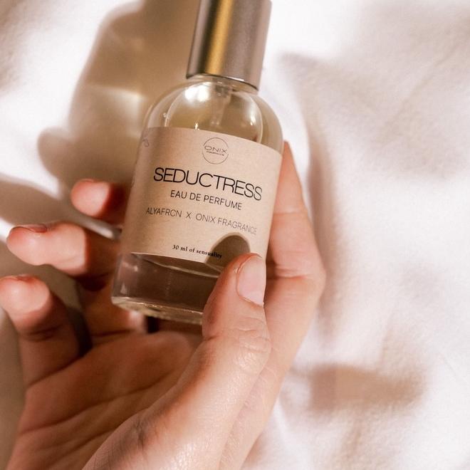 ➲ ONIX SEDUCTRESS ♀