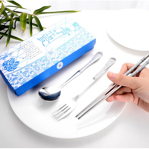 T&amp;Y Sendok Garpu Sumpit Set 3 in 1/ Alat Makan Set Stainless / Souvenir / Sendok Garpu Sumpit 3 in 1