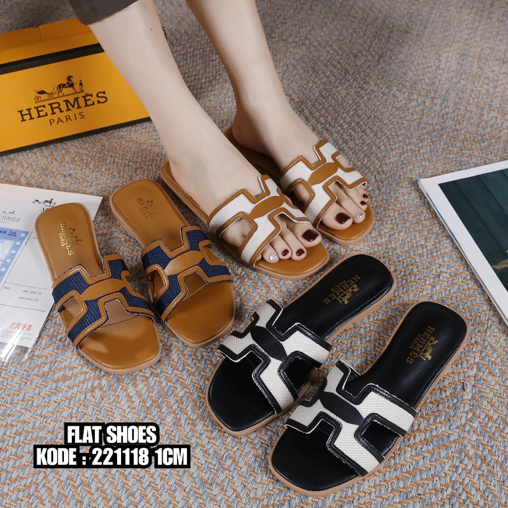 H R  FLAT SHOESSS 221118