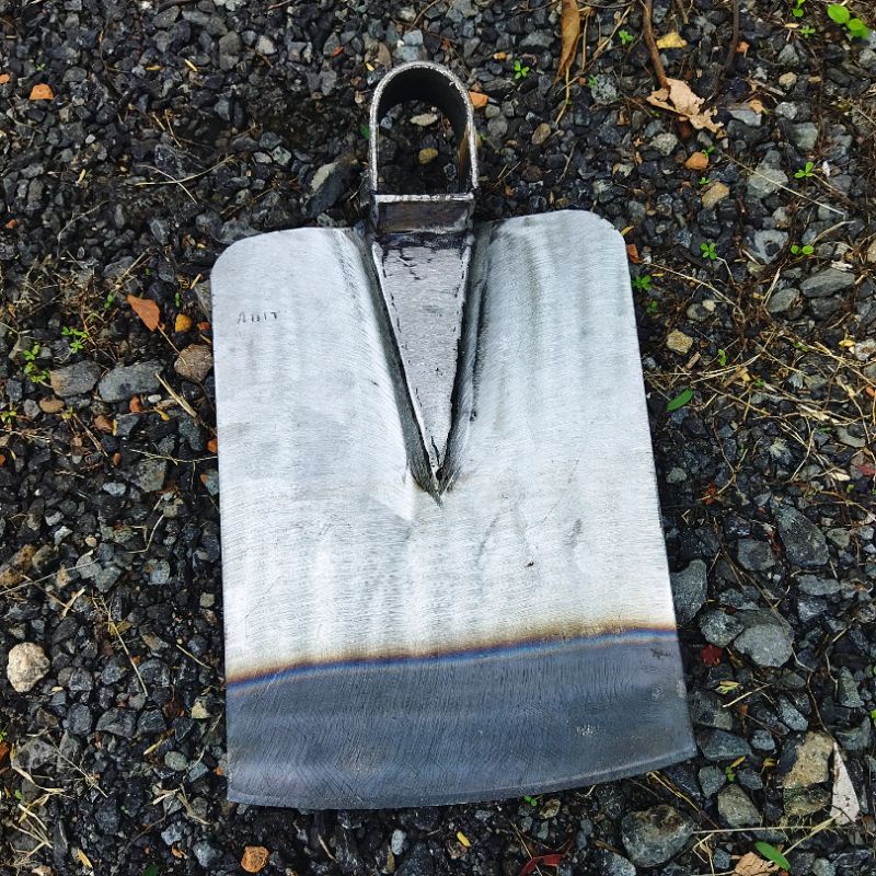 Cangkul tanah baja asli anti lengket berkualitas-cangkul disawah anti gompal-cangkul baja putih terl