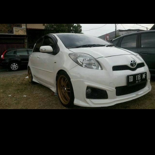 Bodykit Yaris 2012-14 Trd