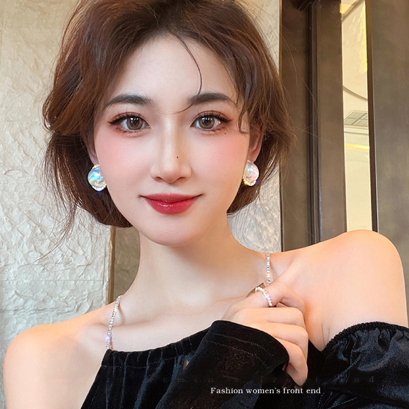 Anting Pejantan Mutiara Berwarna Berlian Imitasi Bulat Vintage woman Korean