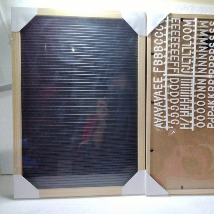 

'+'+'+'+] Letter Board/ Papan tulis tempel