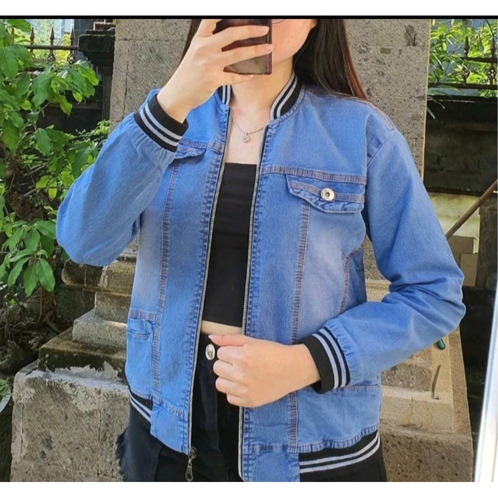 Jaket bomber jeans wanita Jaket levis wanita Jaket jeans wanita
