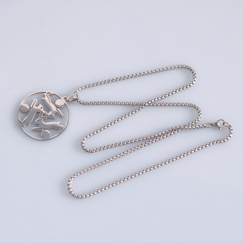 Tiga Kelinci Matahari Celtics Knot Triskele Triskelion Stainless Steel Kalung Warna Perak Kalung Perhiasan