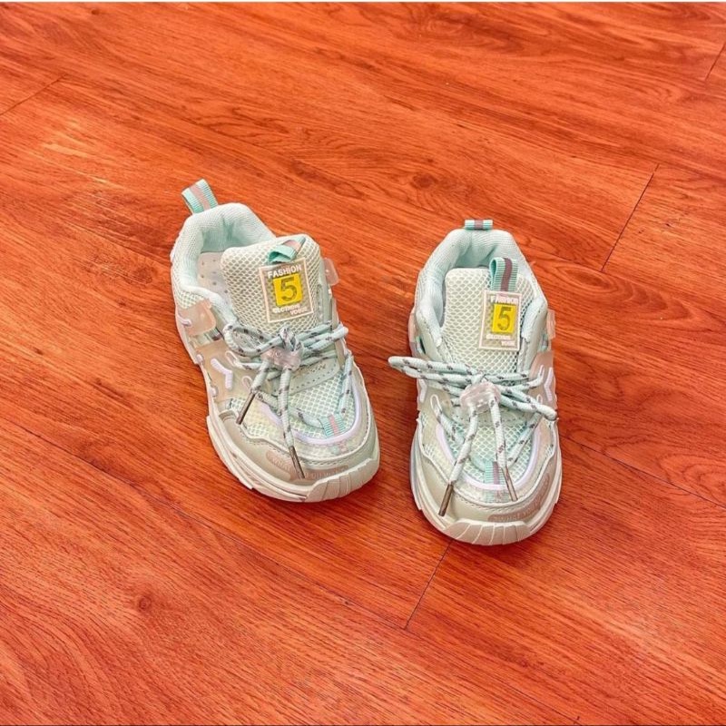 sneakers anak unisex import