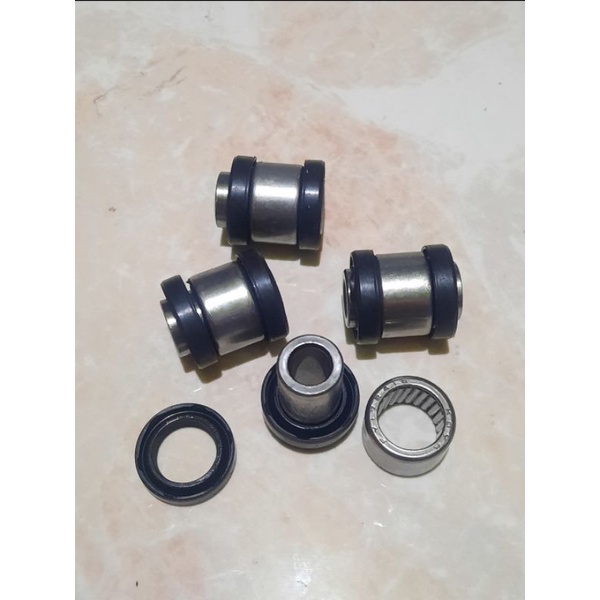 Boss lengan ayun bawah komplit +roces (VIXION OLD, VIXION NEW)