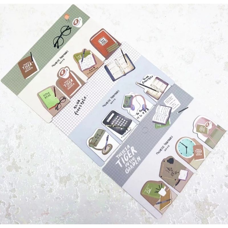 

Terlaris ✨ -Pembatas Buku Magnetic Bookmark Set Motif Lucu Unik Simple Praktis Decor Stationery Serbaguna- 2.2.23