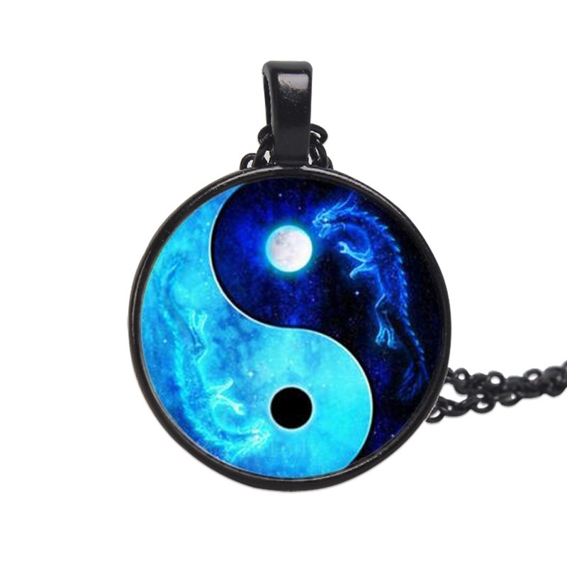 Kalung Rantai Liontin Batu Permata Yin Yang Tai Chi Bulan Naga Gaya Retro Eropa Amerika Untuk Aksesoris Sweater