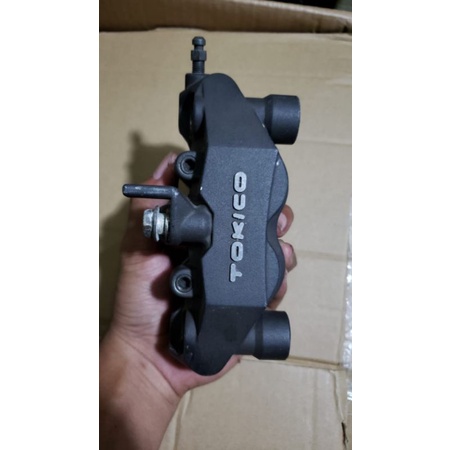 caliper tokico 4p GSX750cc