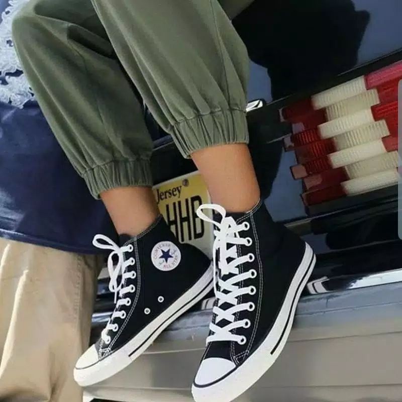 sepatu converse70s all star hitam pria dan wanita sepatu sekolah hitam sepatu kerja sepatu santai grade original premium quality