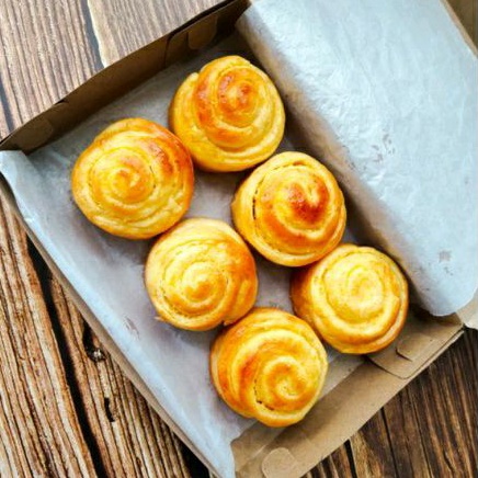 

Cheese Rolls (6 Pcs)