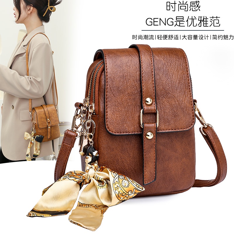 Tas Selempang Handphone Wanita Fashion 8272