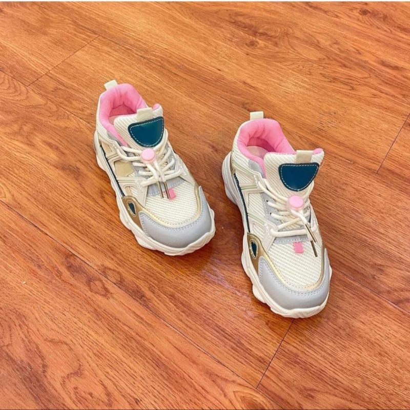 sneakers anak unisex