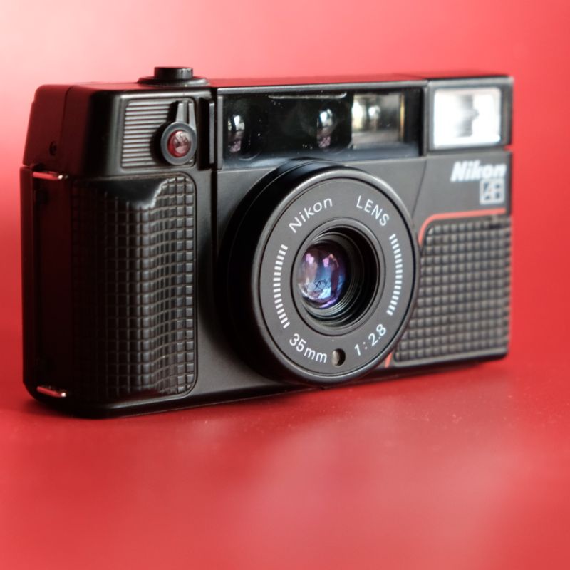 Kamera PNS Point and shoot nikon L35AF 2 lensa 35mm f2.8